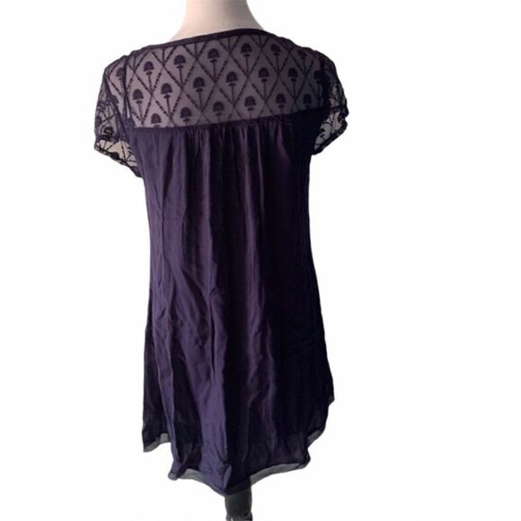 Francesca's Blue Rain VNeck Lace Mini Dress size S - Picture 4 of 6